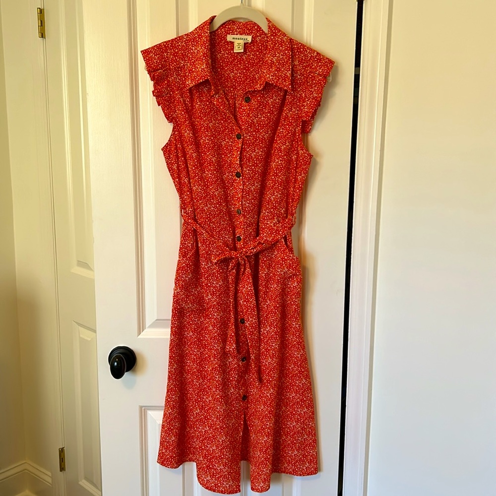 Monteau red and white floral dress with buttons sz M